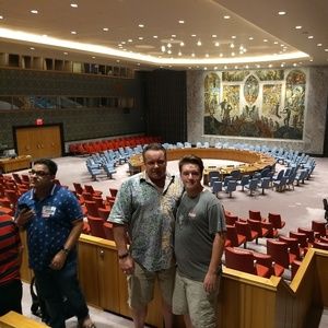 Meet your Posher, Loren